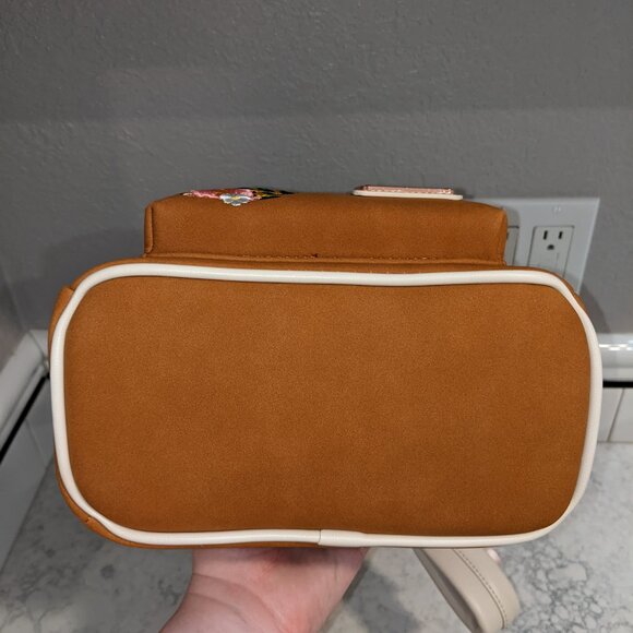 Exclusive Floral Minnie Mouse Loungefly Backpack - Picture 6 of 7